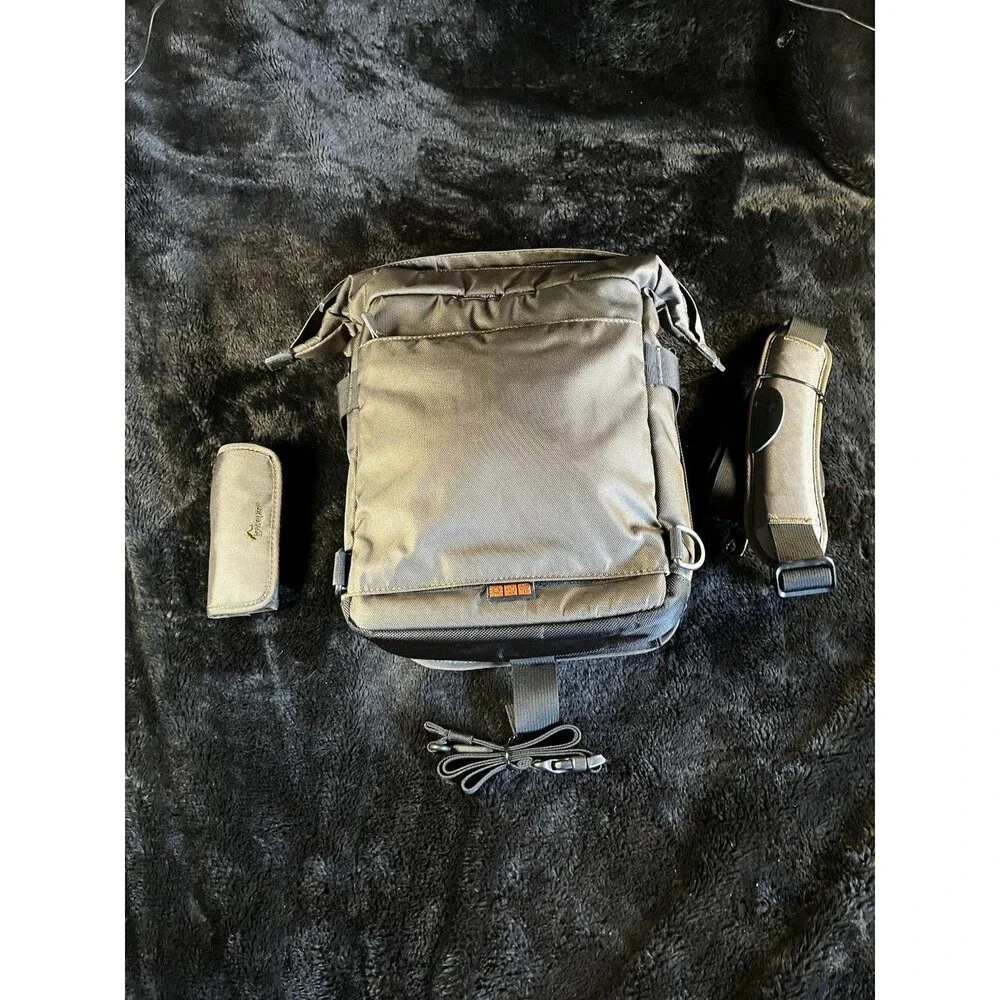 Lowepro Classified 160AW Shoulder Bag (Sepia Color)
